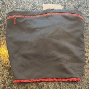 NWT Igloos Carbon Gray and Pink Neck Warmer